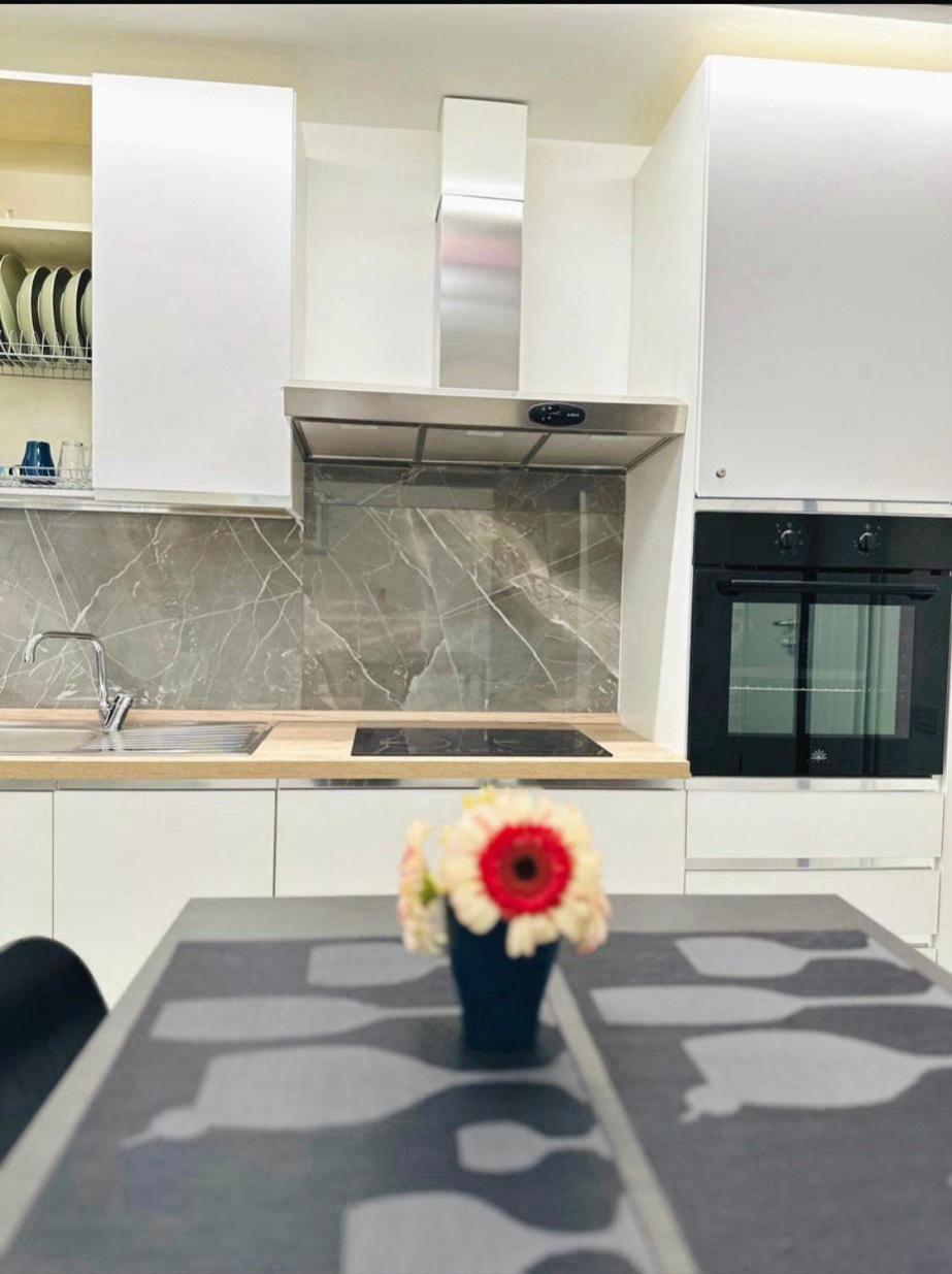 Dimora In Pieno Centro Apartment Матера Екстериор снимка
